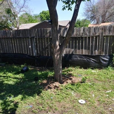 Kaip įdiegti vielos palaikomą dumblo tvorą